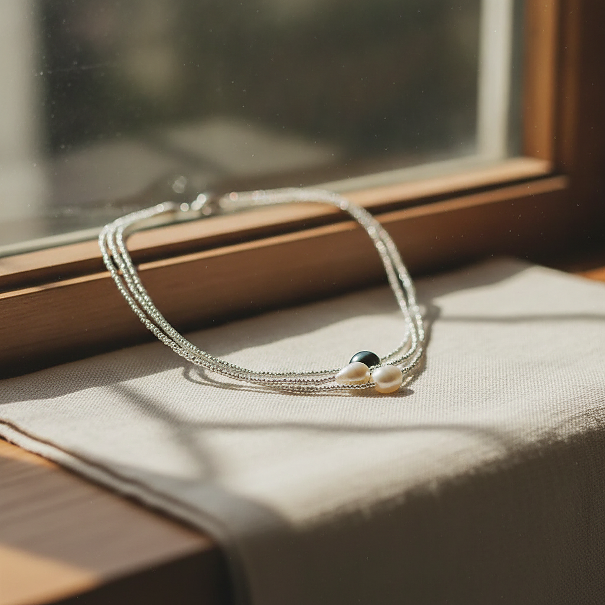 Petra Pearl Necklace