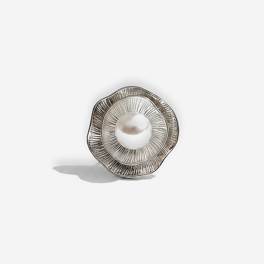 Estelle Pearl Earrings