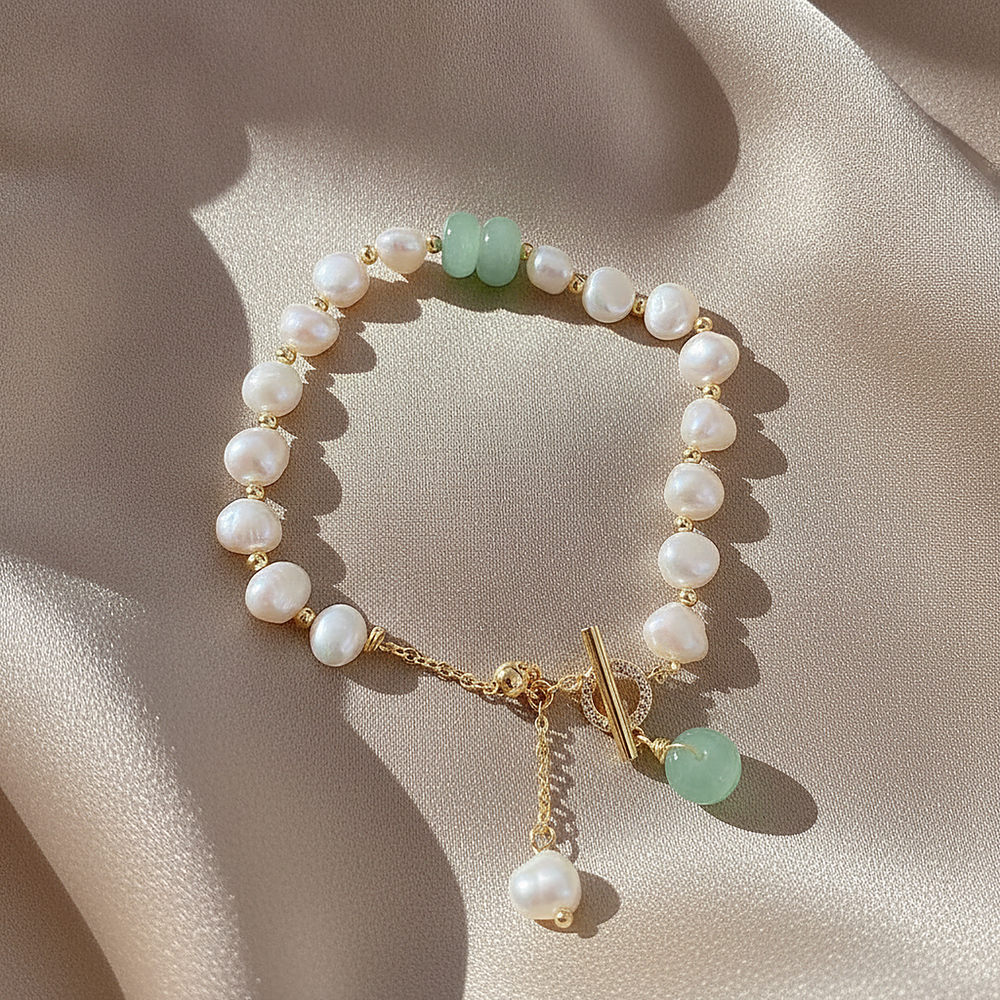 Esme Pearl Bracelet