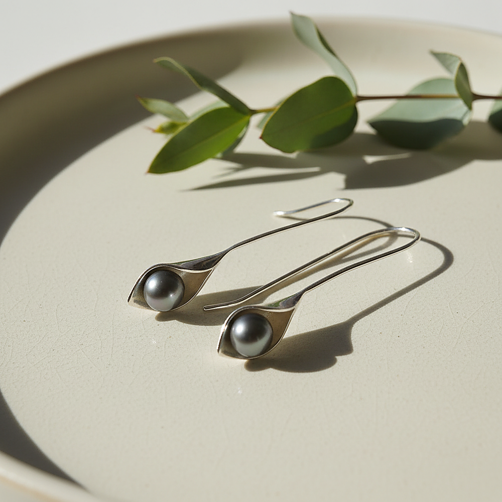 Lourdes Pearl Earrings