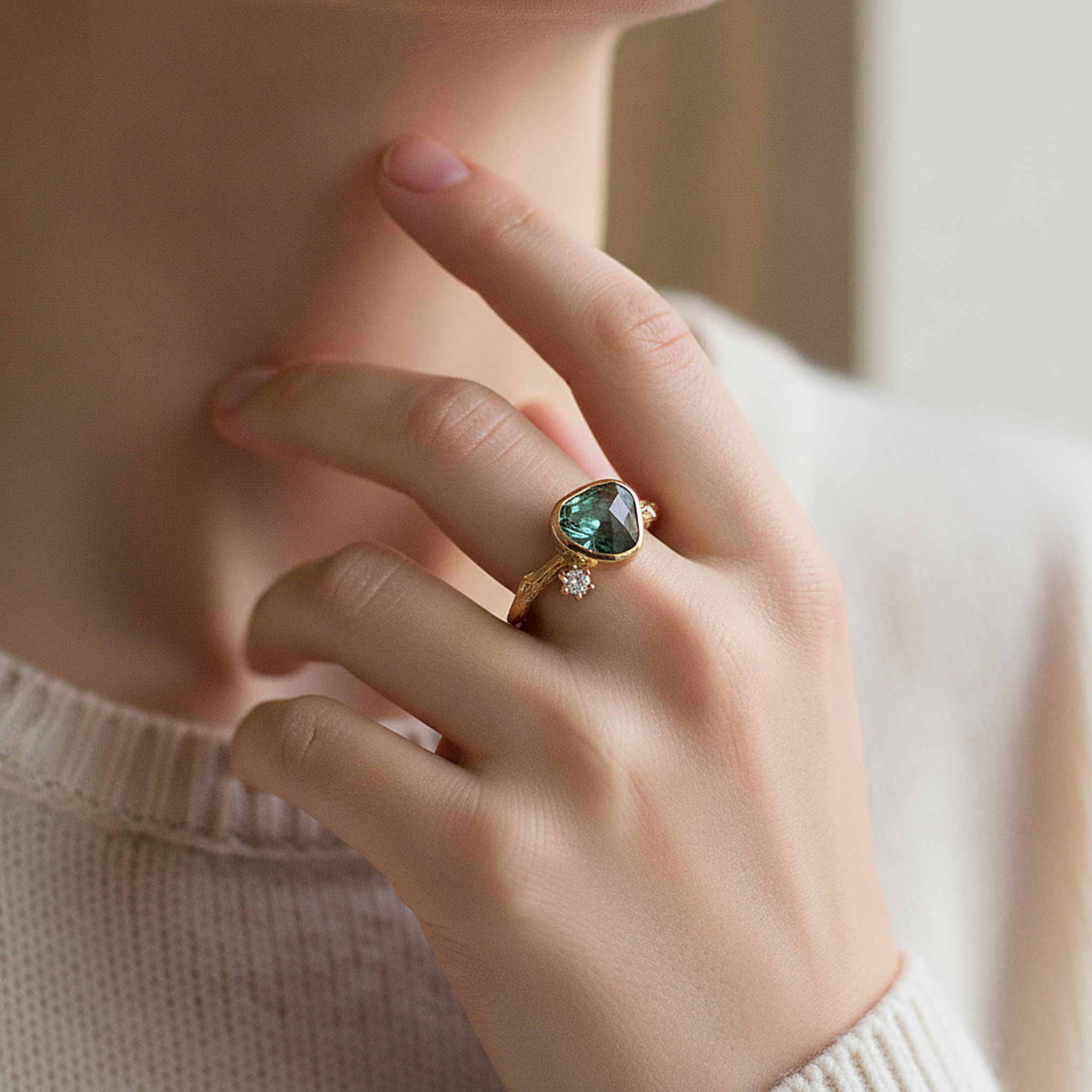 Lune Gold Ring