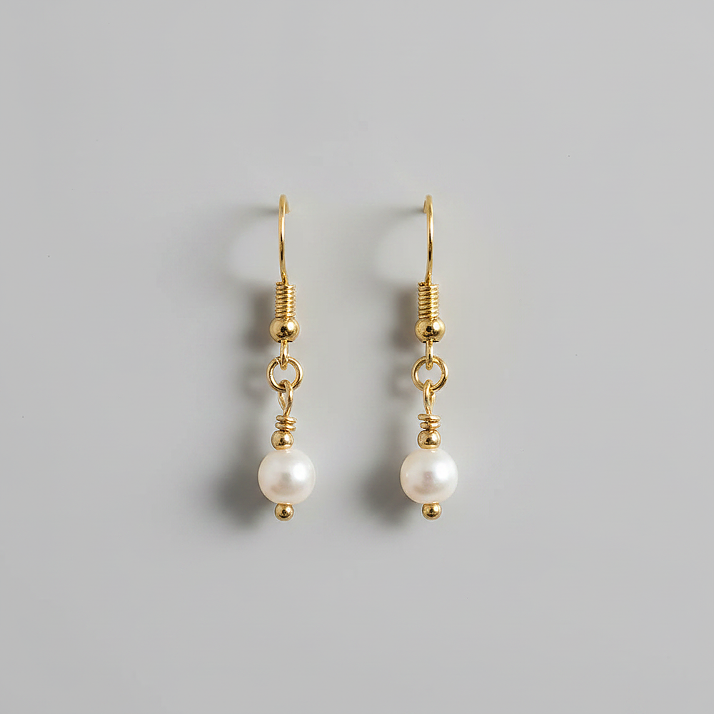 Giselle Pearl Earrings