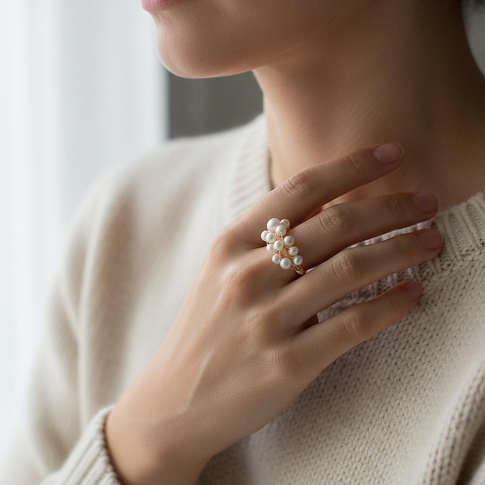 Sidonie Pearl Ring