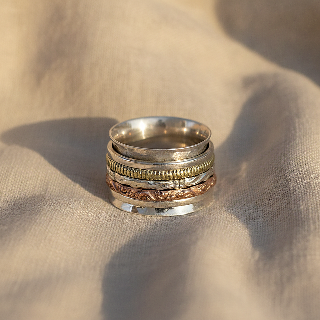 Wren Gold Ring