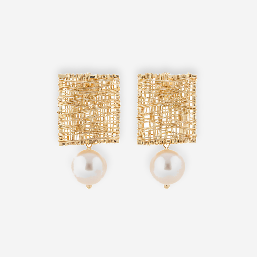 Coralie Pearl Earrings