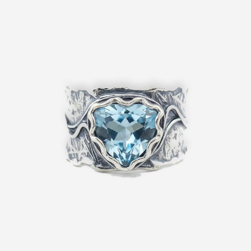 Faye Crystal Ring