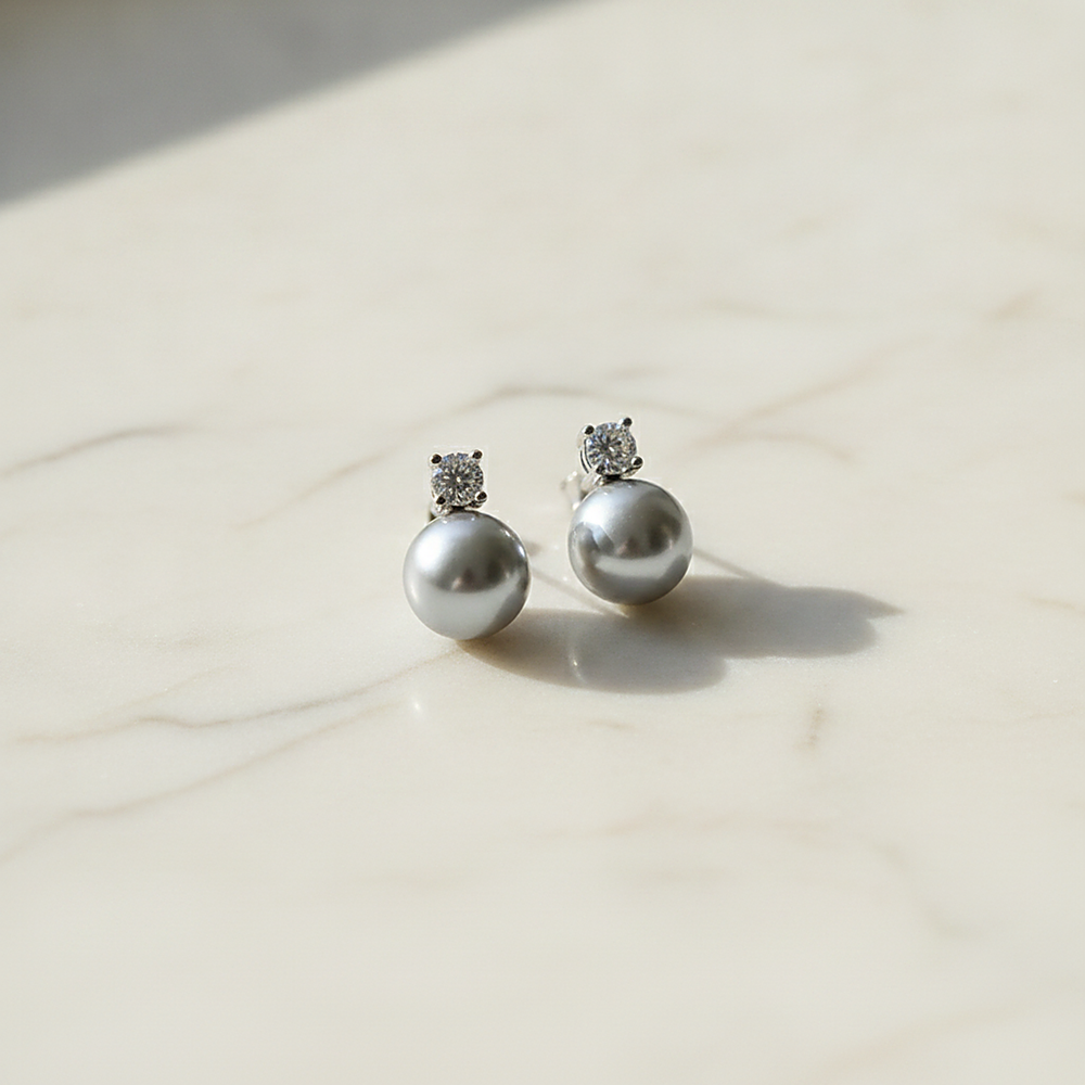 Maren Pearl Earrings