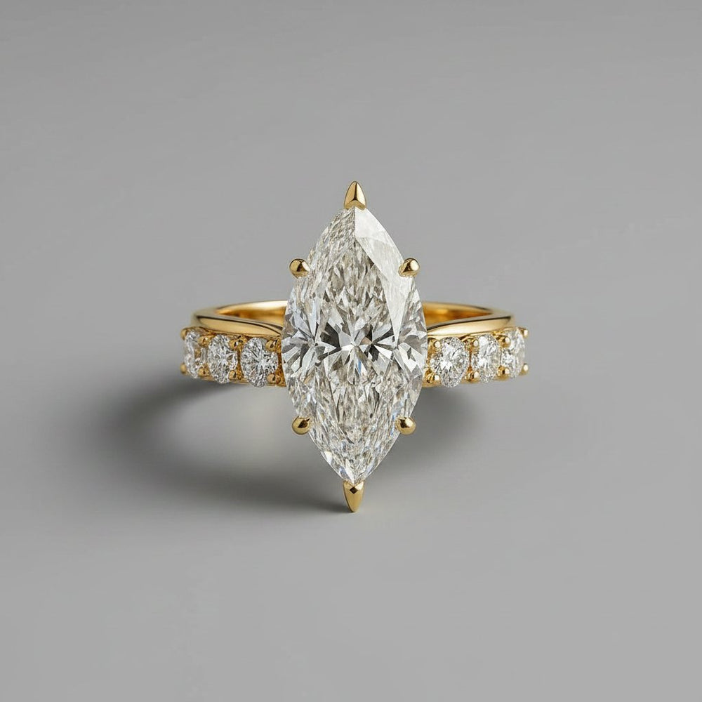 Vionnet Diamond Ring