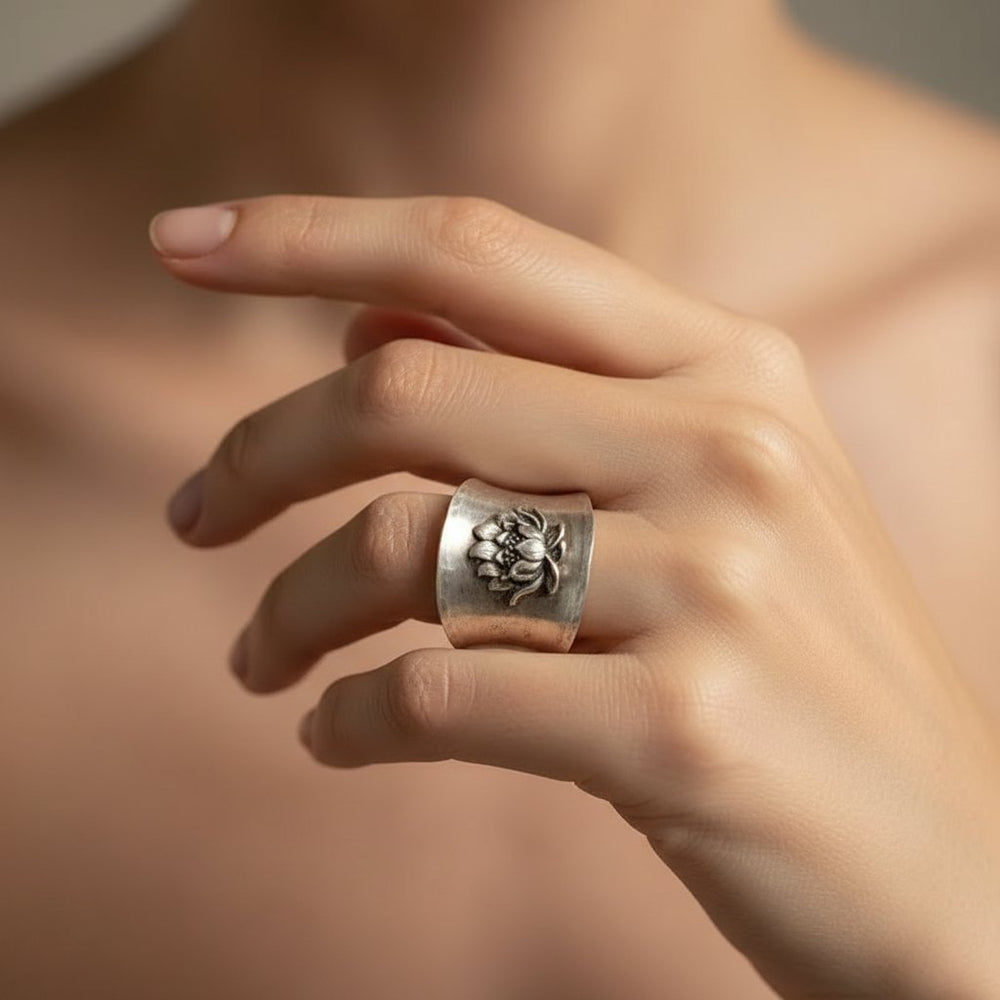 Sabeline Silver Ring