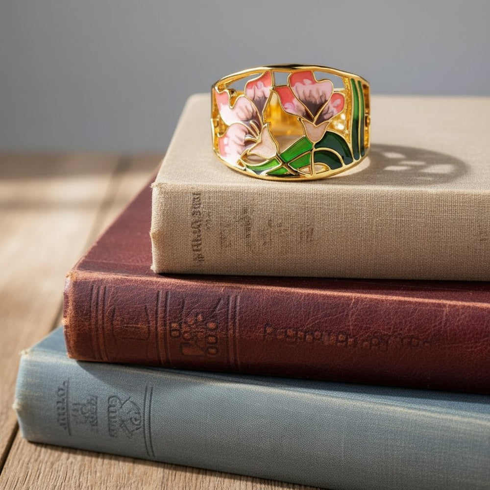 Tindra Gold Ring