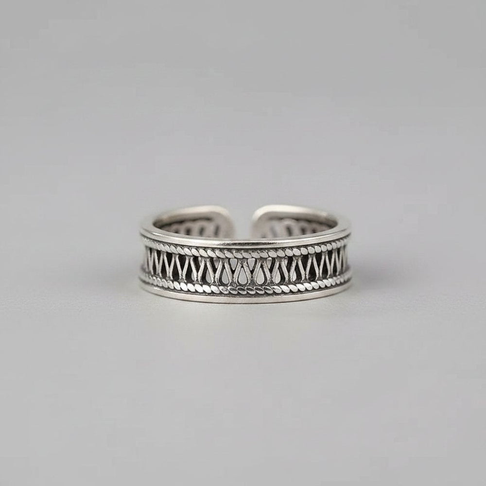 Colette Silver Ring
