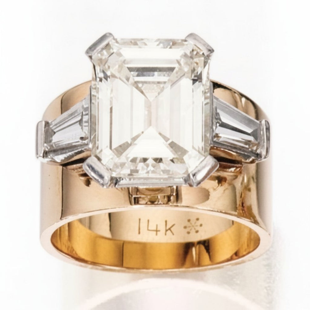 Une Gold Ring