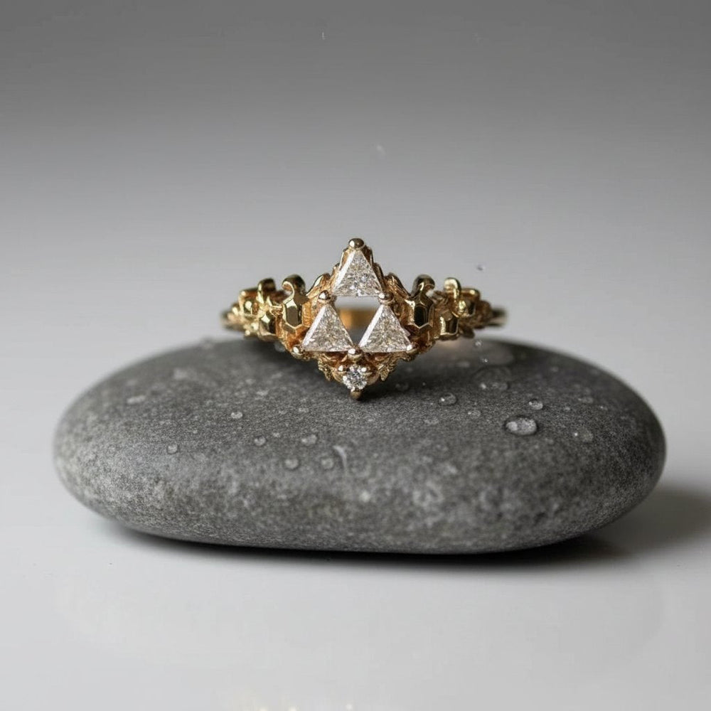 Sidonie Crystal Ring