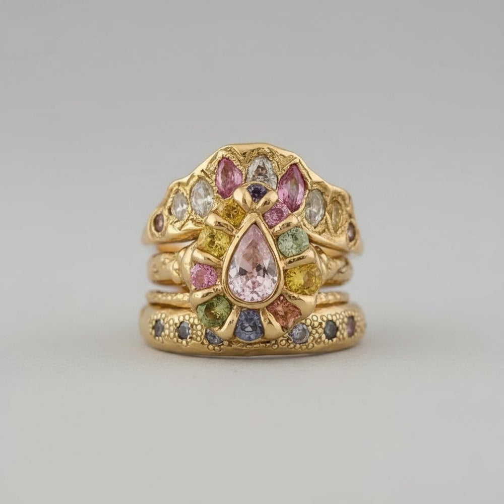 Hespera Gold Ring
