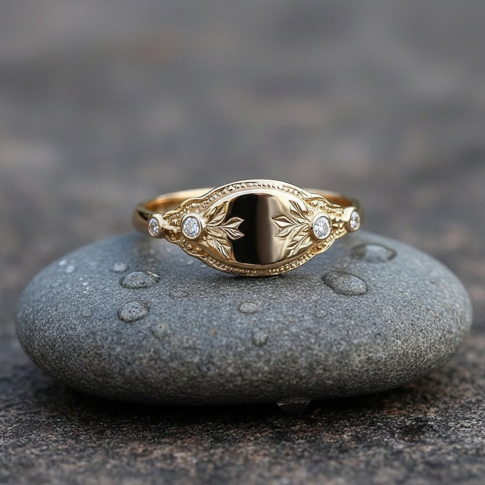 Capucine Zirconia Ring