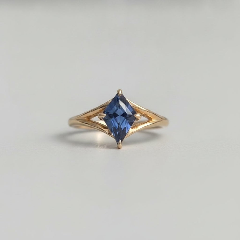 Blythe Ring