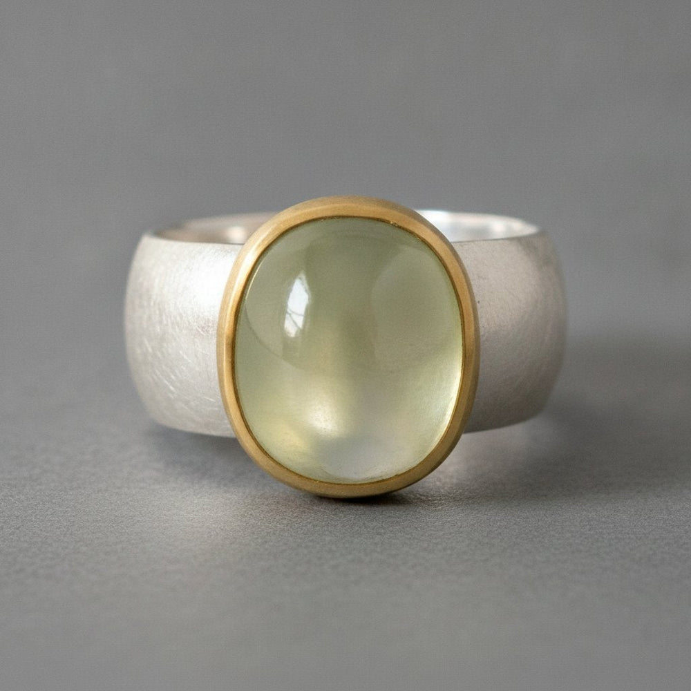 Soleil Moonstone Ring
