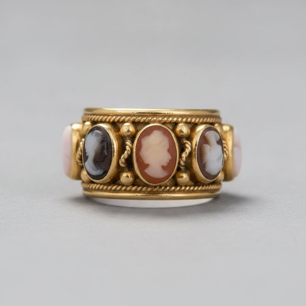 Iliana Gold Ring