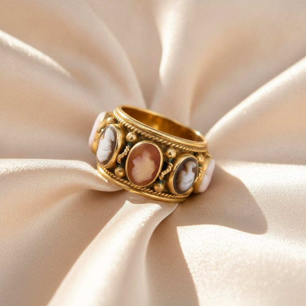 Iliana Gold Ring