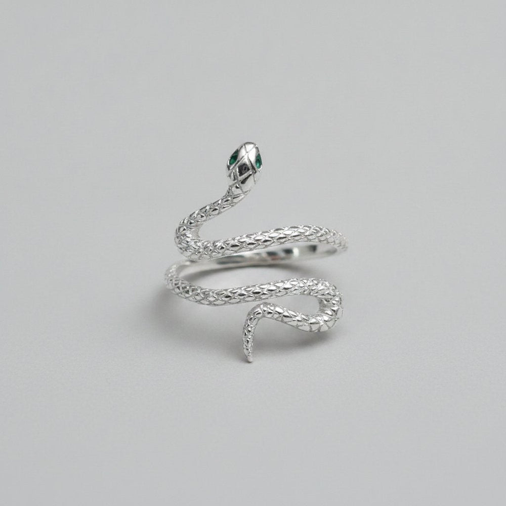 Eowyn Silver Ring