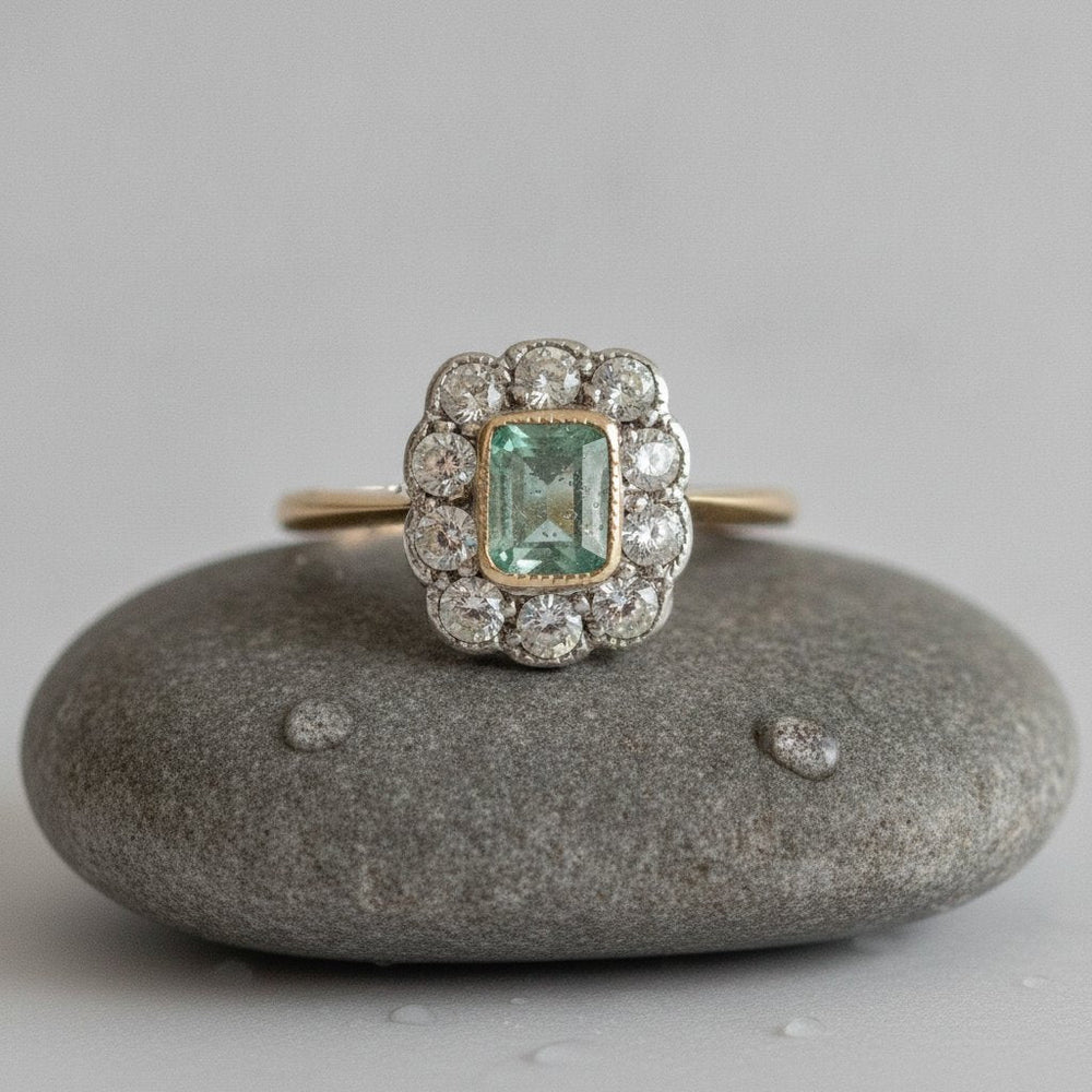 Noor Emerald Ring