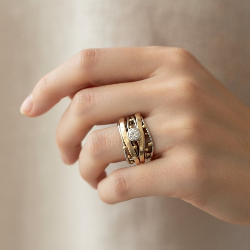 Fiora Zirconia Ring