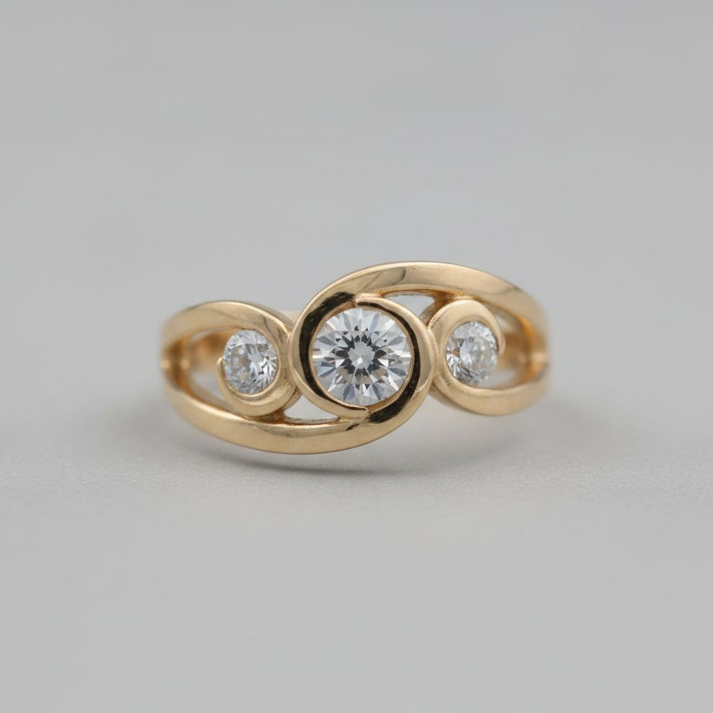 Fiora Zirconia Ring