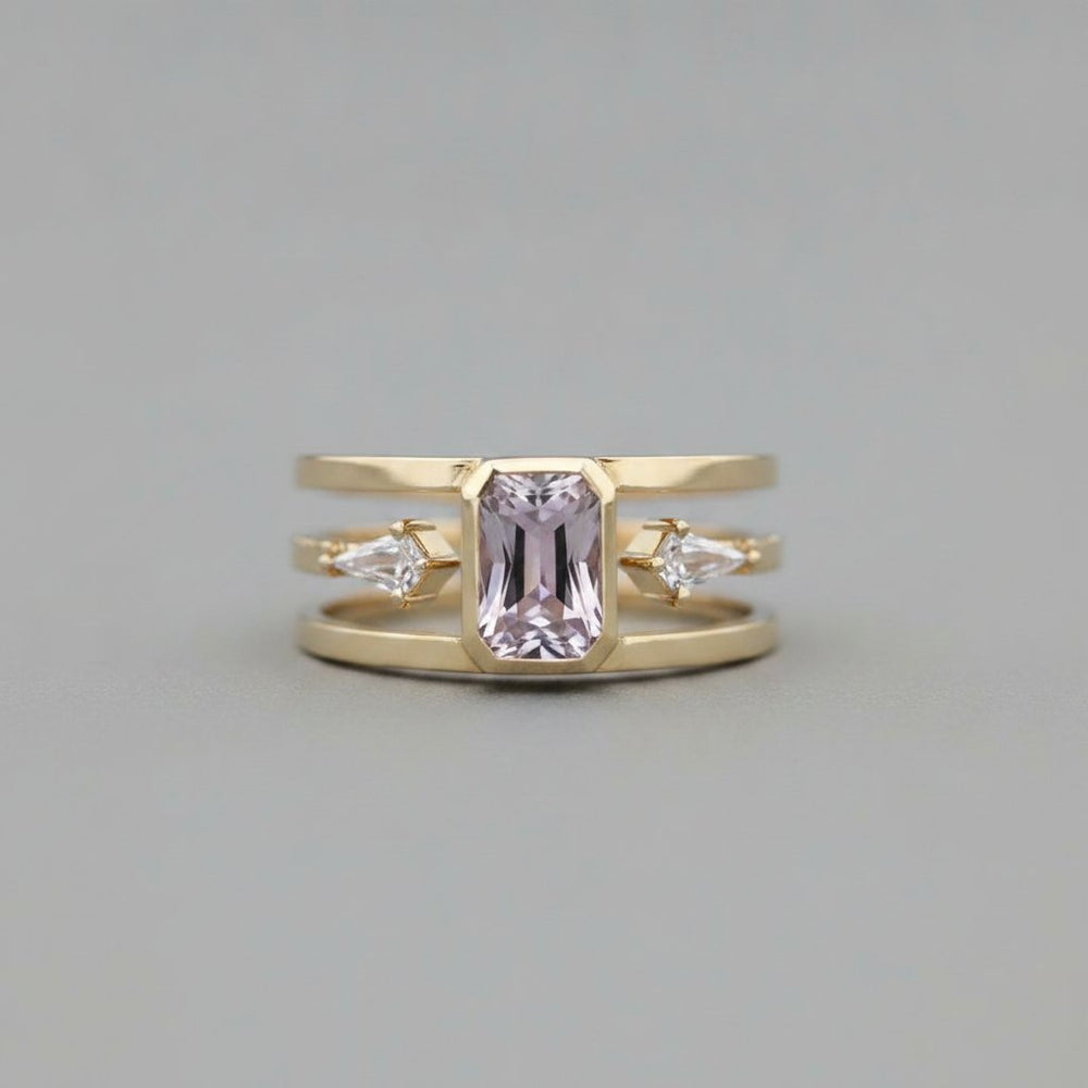 Hespera Zirconia Ring