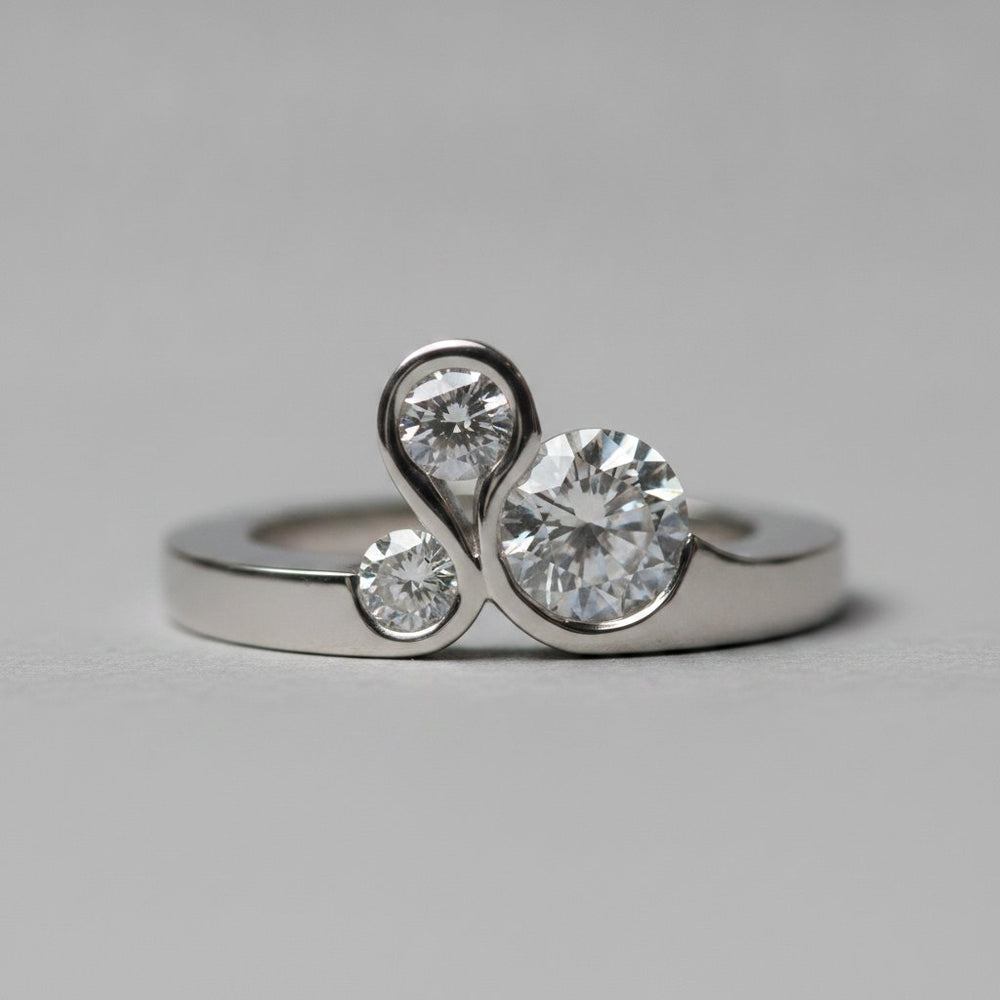 Hespera Silver Ring