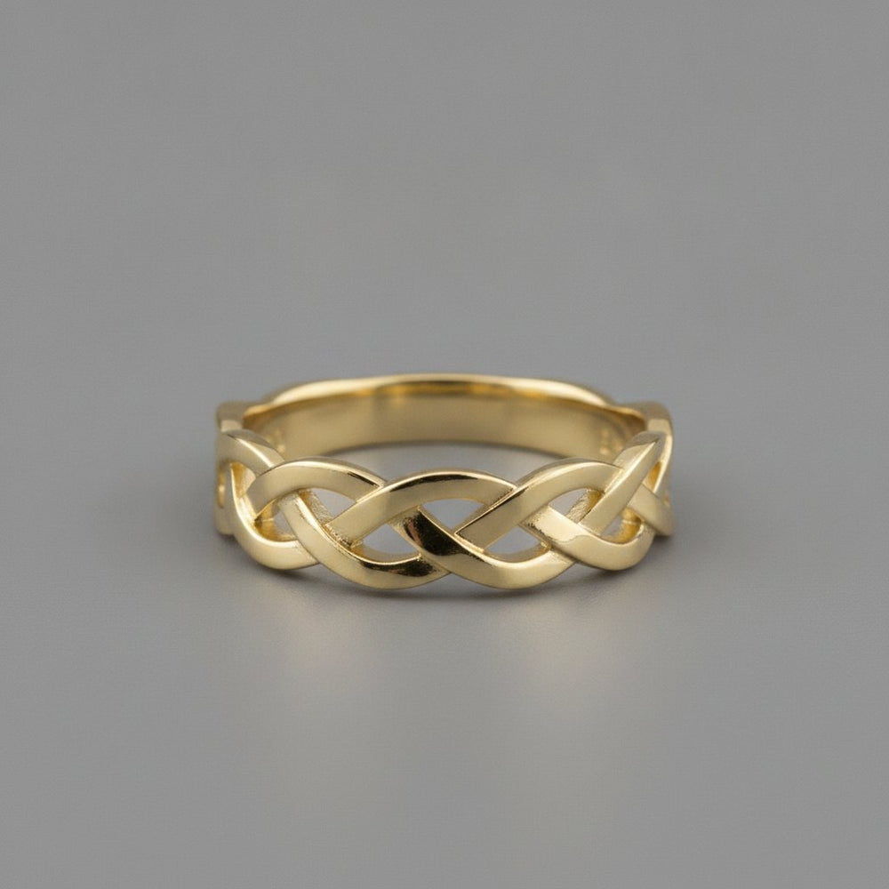 Hespera Gold Ring