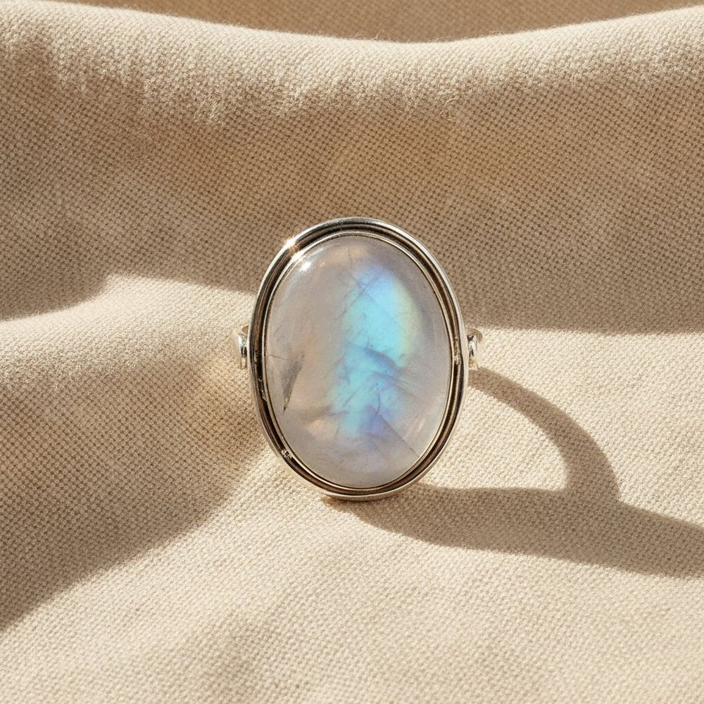 Ondina Moonstone Ring