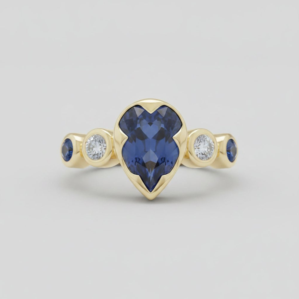 Selene Vintage Ring