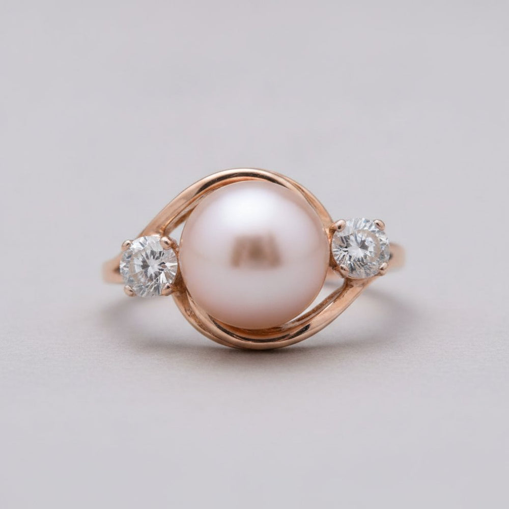 Selene Pearl Ring