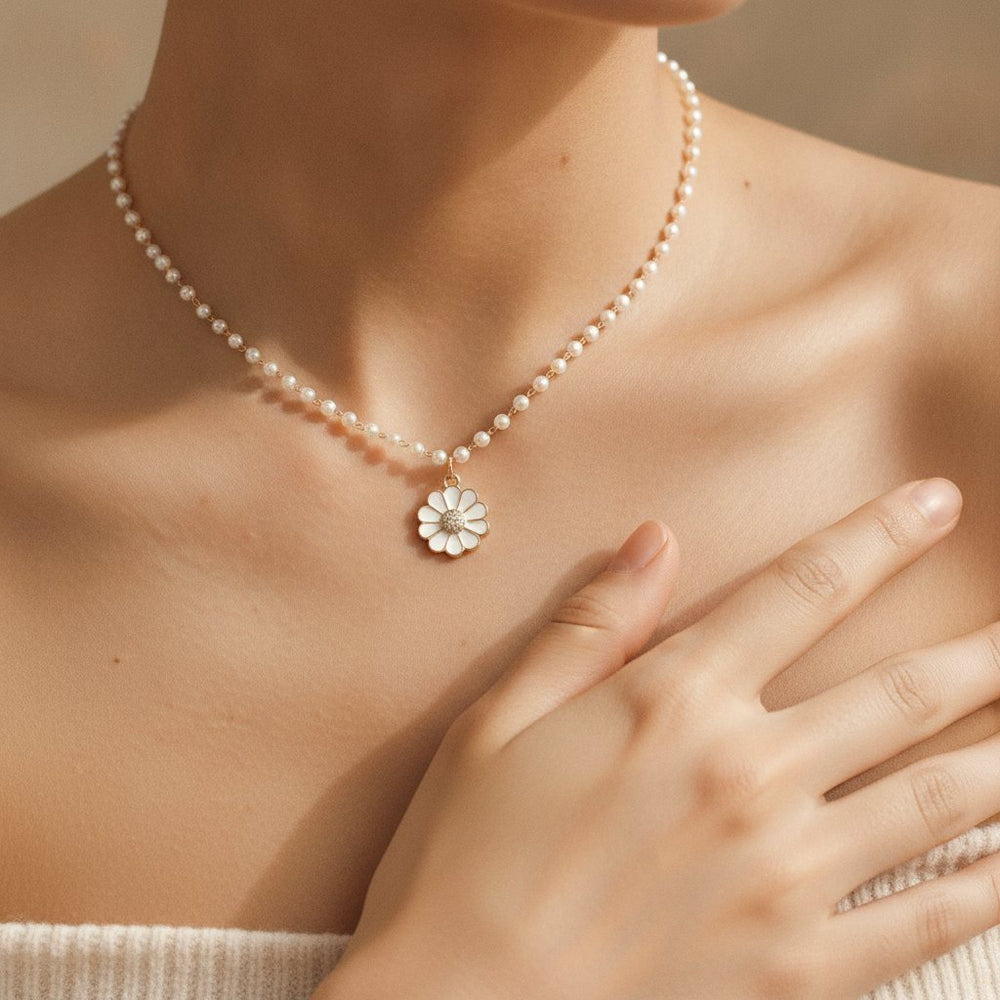 Liviana Pearl Necklace