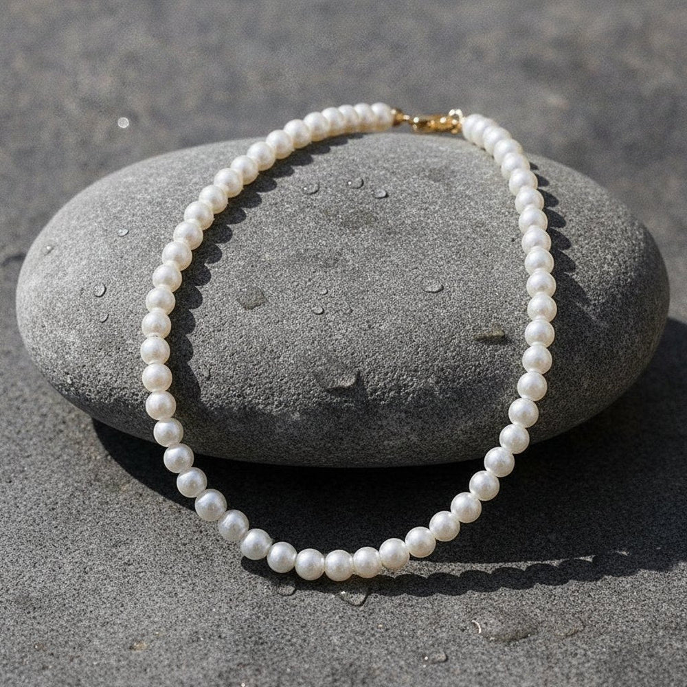 Elodie Pearl Necklace