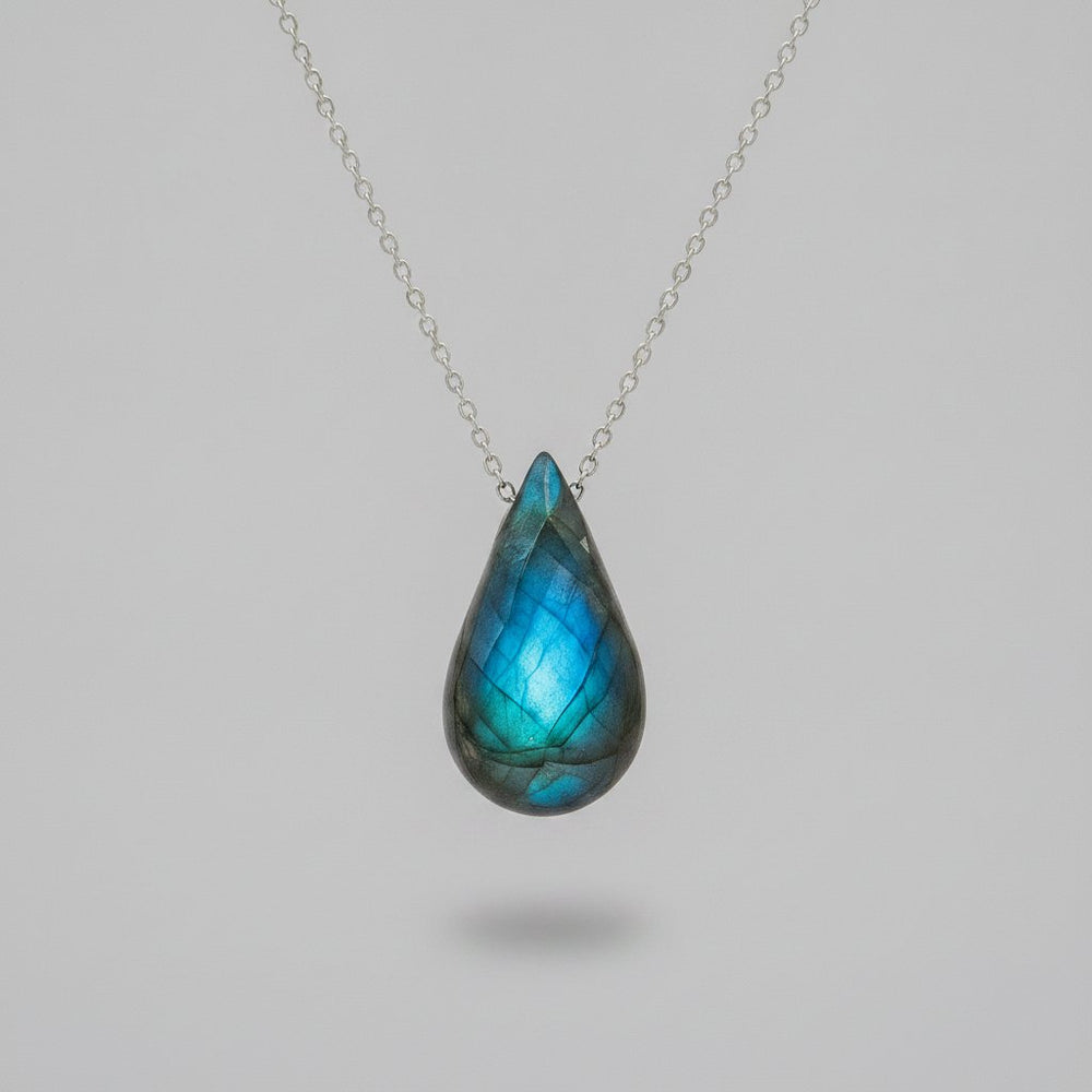 Solene Necklace