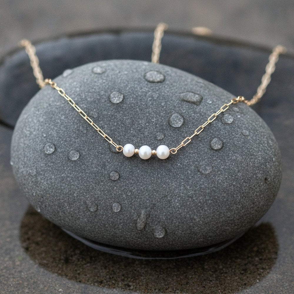 Perrine Pearl Necklace