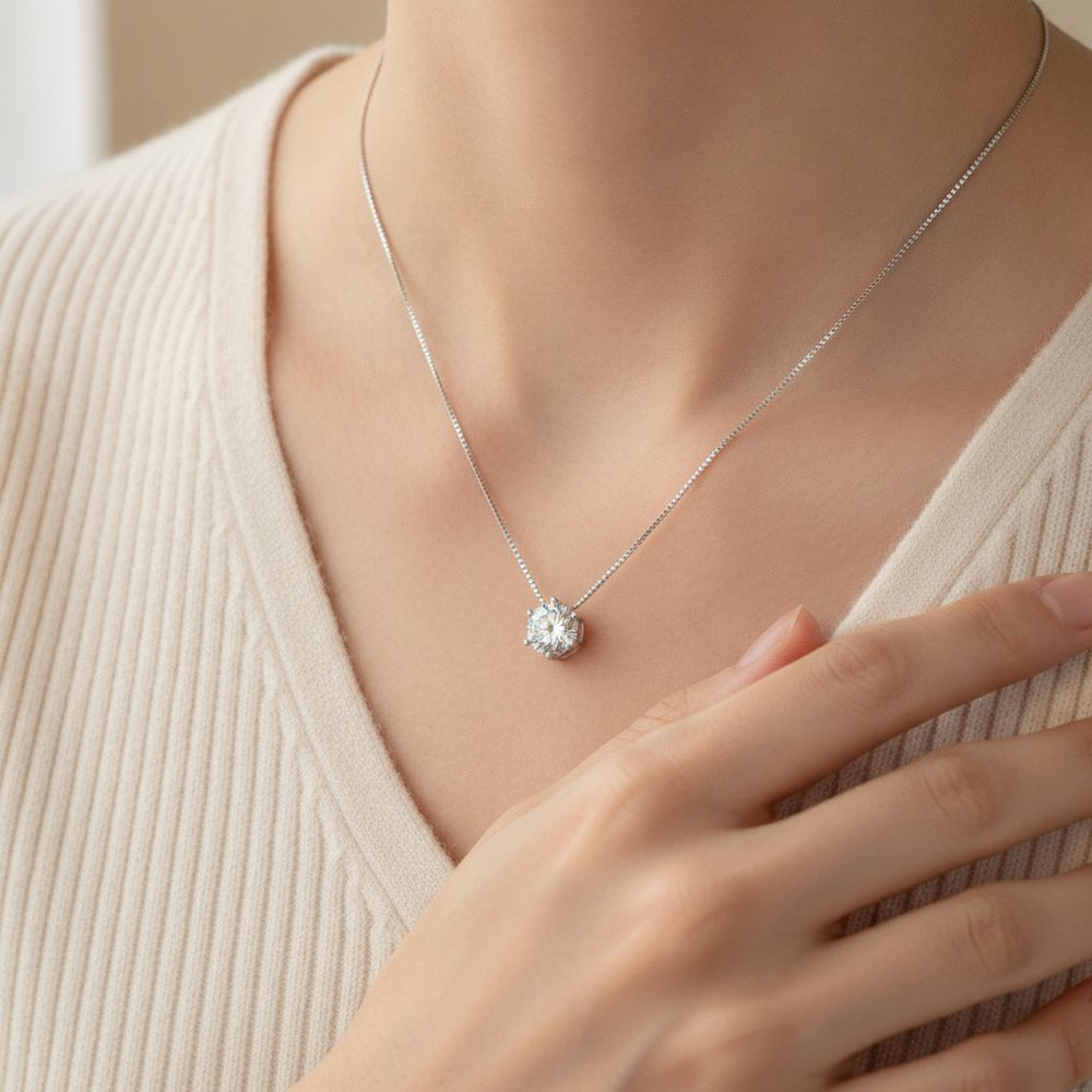 Ines Zirconia Pendant Necklace