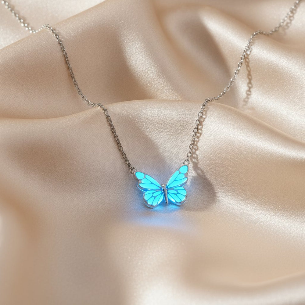 Suri Necklace