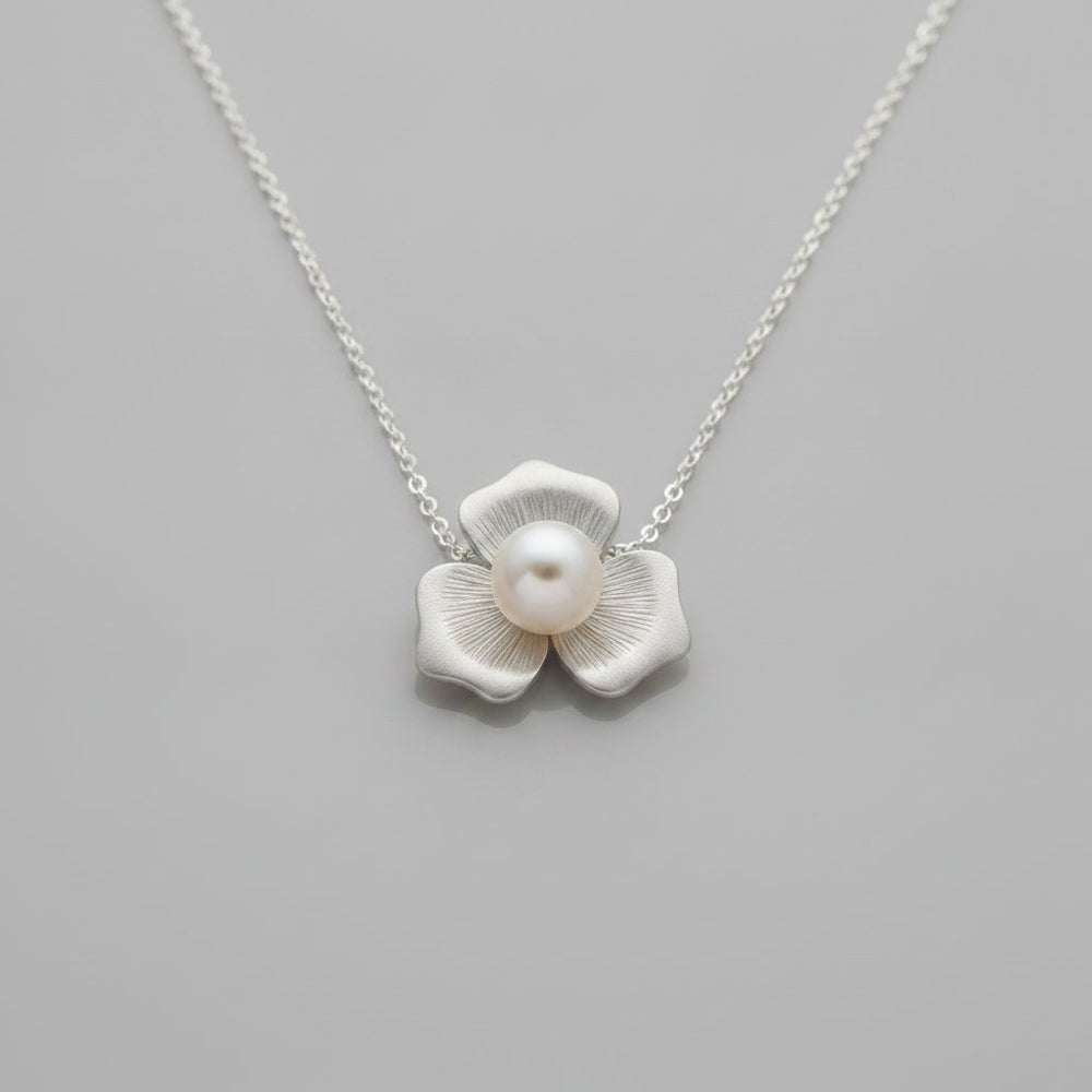 Mirabelle Pearl Necklace