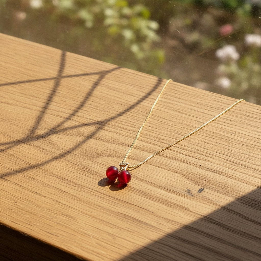 Sidonie Pendant Necklace