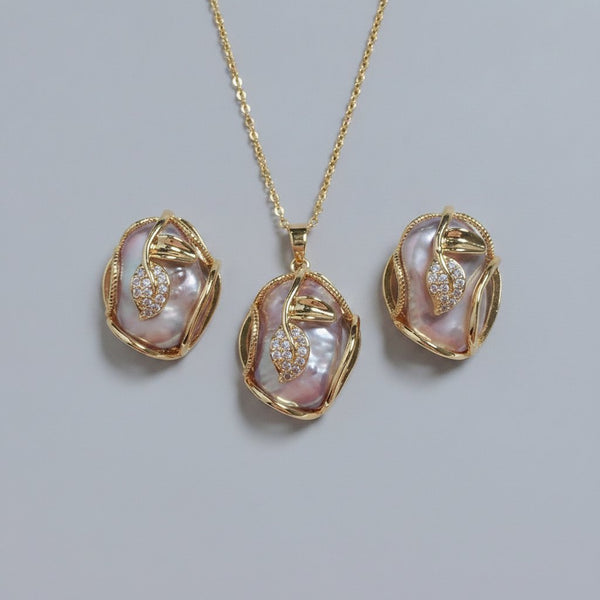 Wren Pearl Jewelry Set