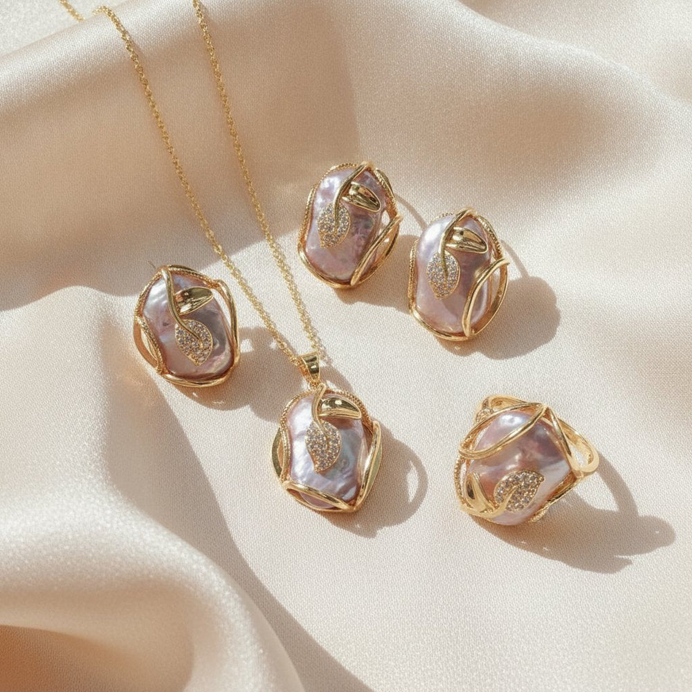 Wren Pearl Jewelry Set