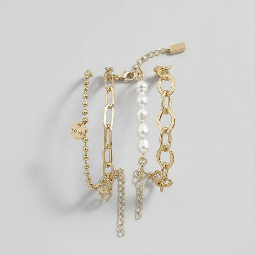 Yvaine Pearl Necklace