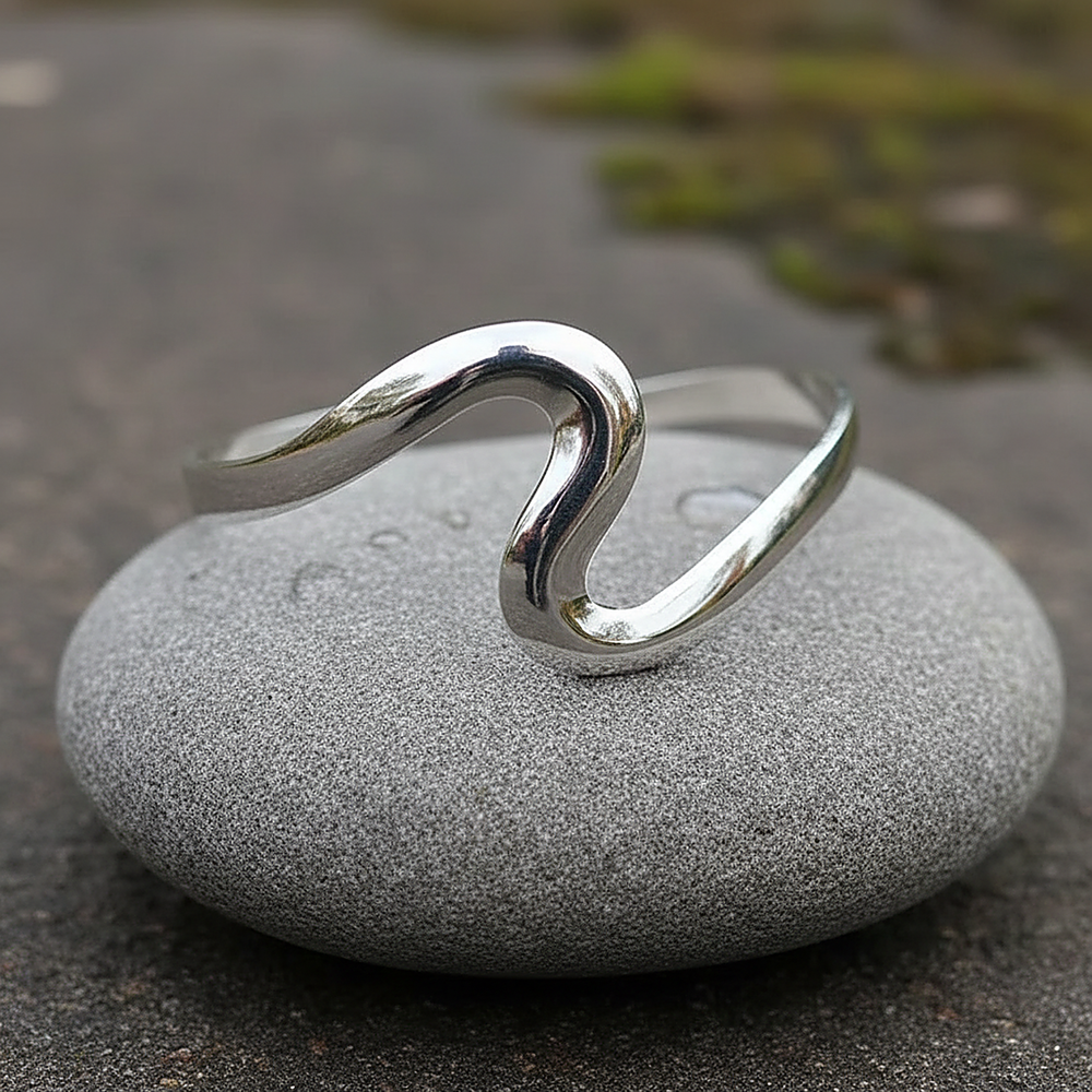 Bela Silver Cuff