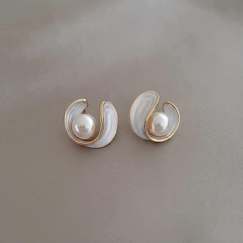 Isolde Opal Earrings