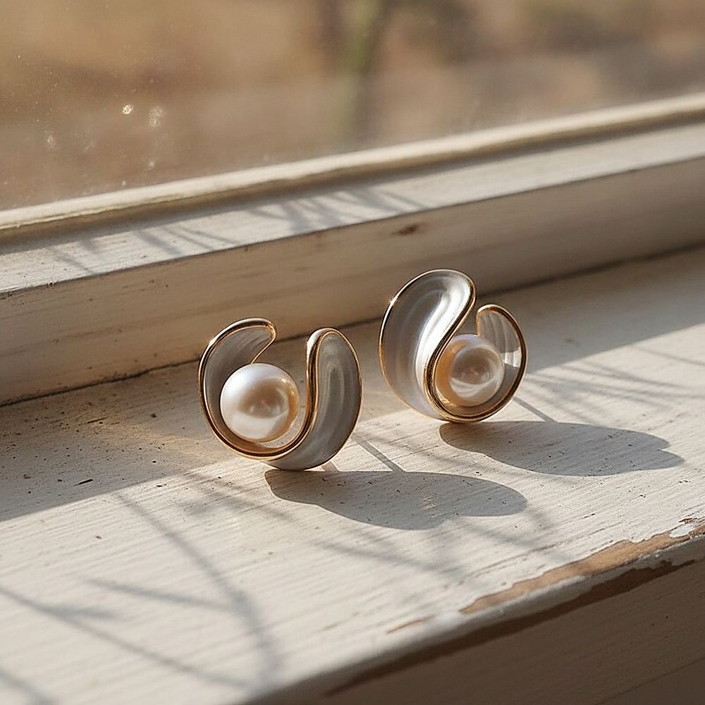 Isolde Opal Earrings