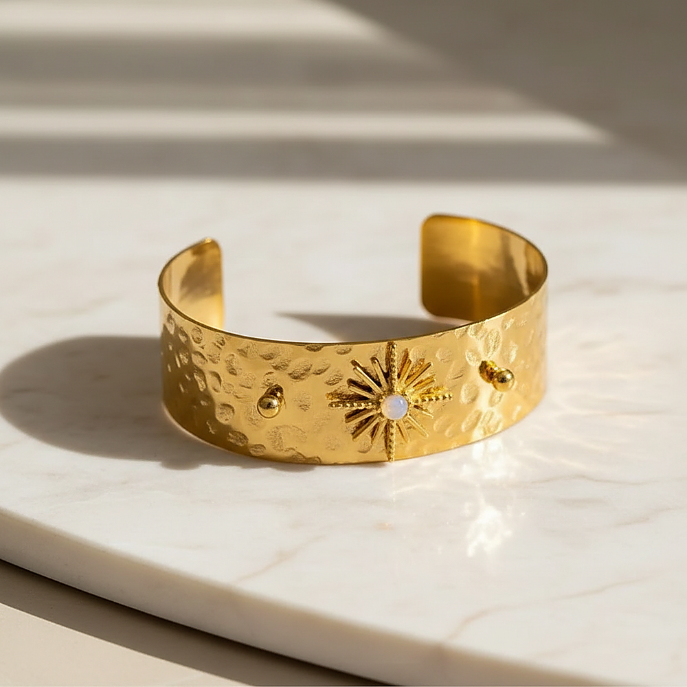 Isolde Gold Cuff