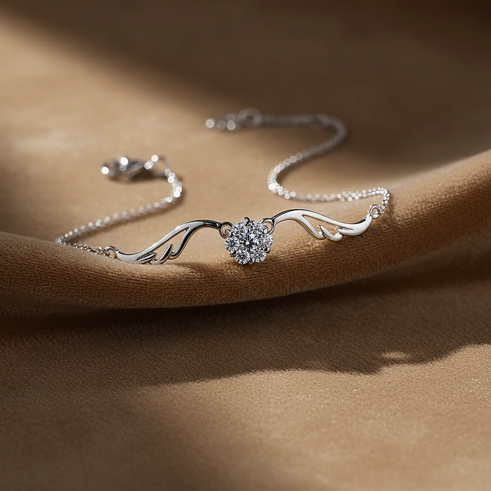 Une Crystal Bracelet