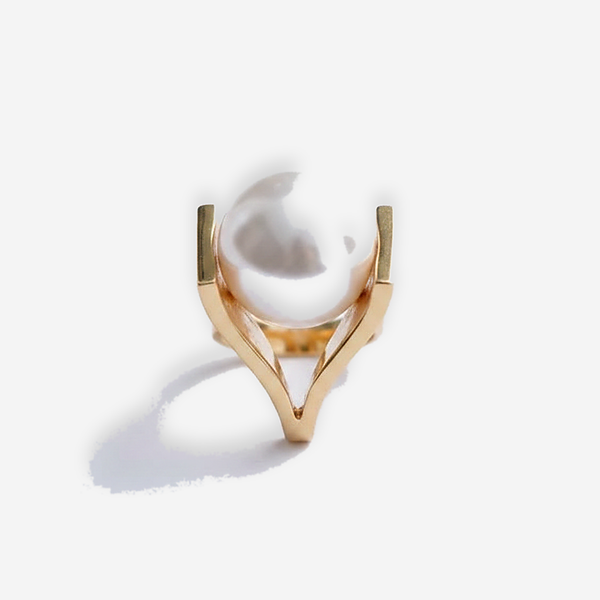 Amara Pearl Ring